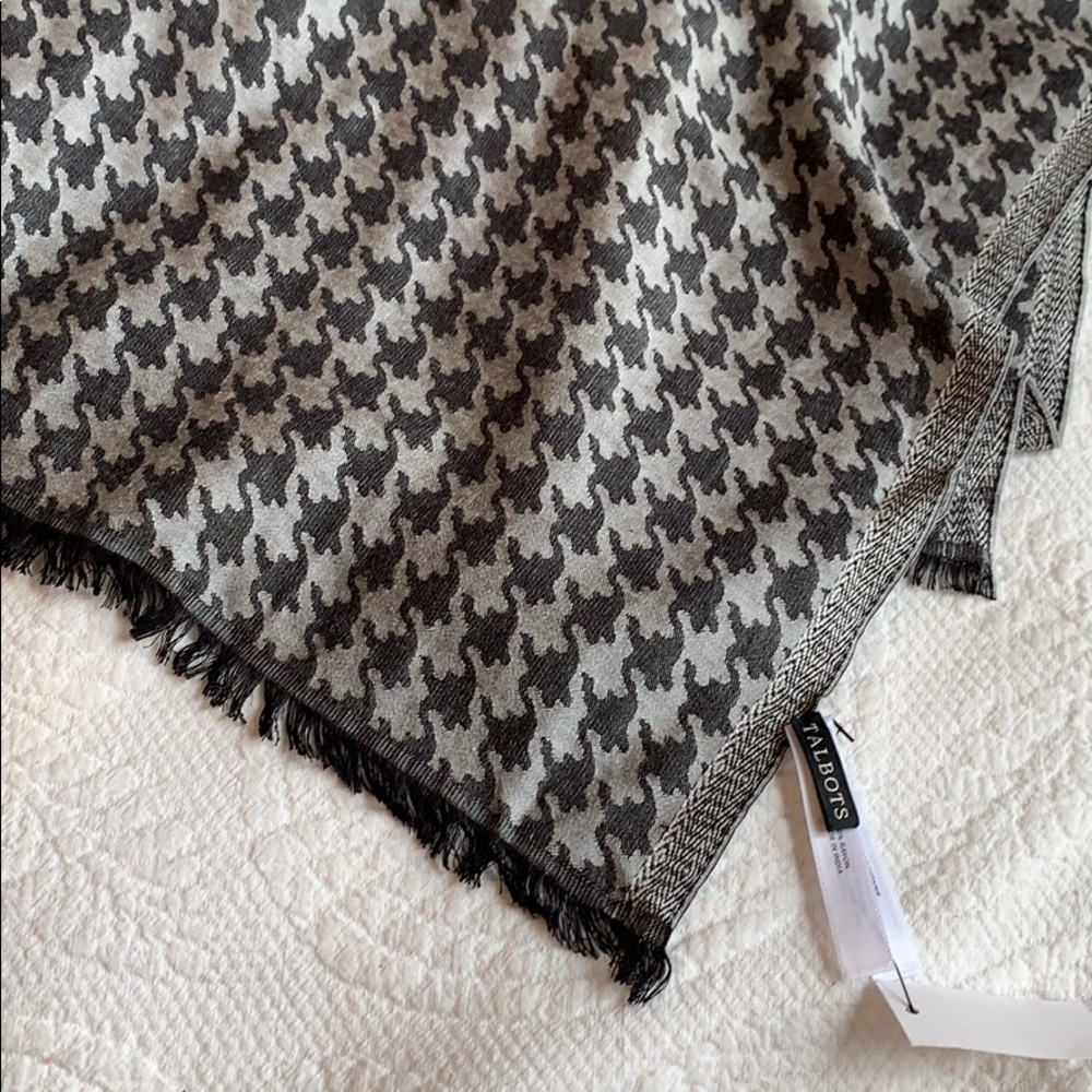 NWT Talbots Silver/Gray Scarf/Shawl